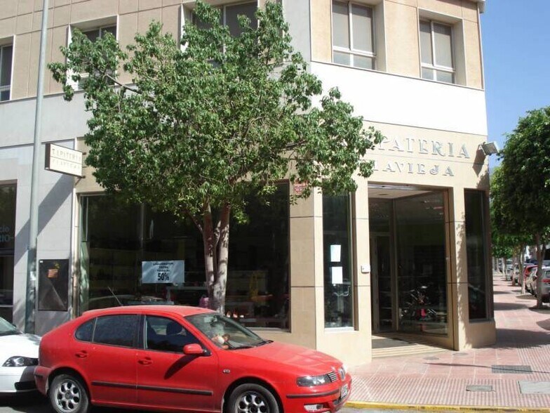 Retail in El Ejido, Almería for sale - Building Photo - Image 1 of 6