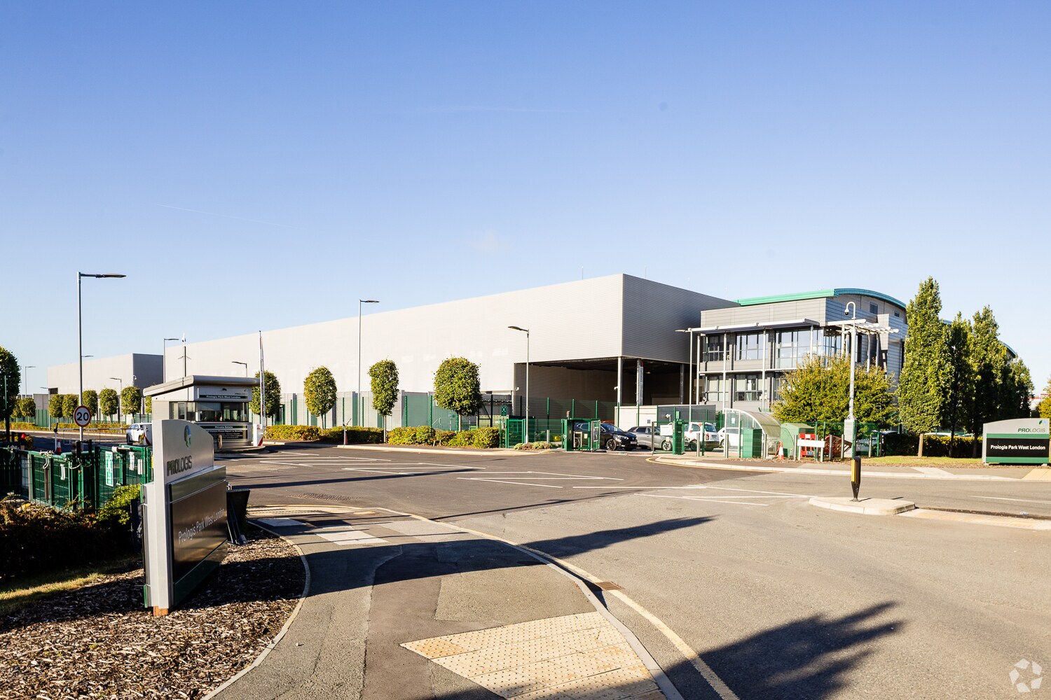 Horton Rd, Uxbridge for sale Primary Photo- Image 1 of 1