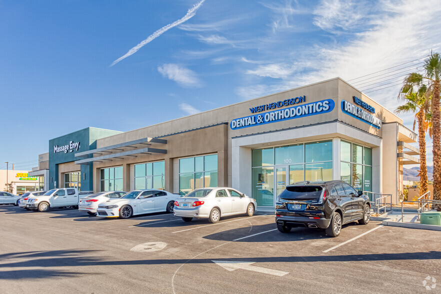 St Rose Pkwy - The Shoppes On The Parkway, Henderson, NV for sale - Building Photo - Image 1 of 1