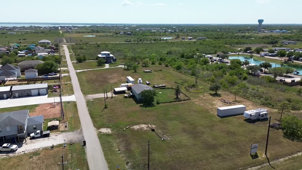 Bay Shore Dr, San Leon, TX for sale - Commercial Listing Video - Image 3 of 37