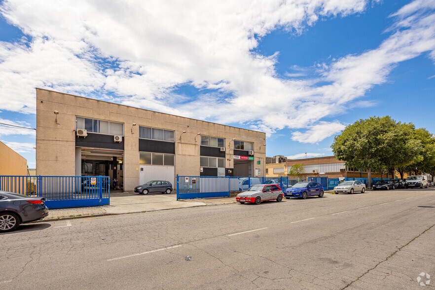 Carrer de Basilea, 4, Barberà del Vallès, Barcelona for sale - Primary Photo - Image 1 of 1
