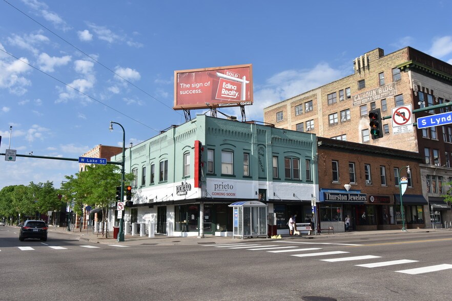 701703 W Lake St, Minneapolis, MN 55408