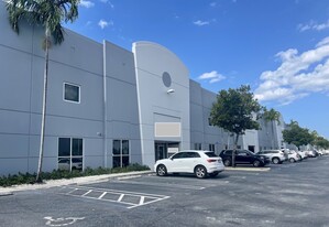 Banyan Corporate Center - Warehouse