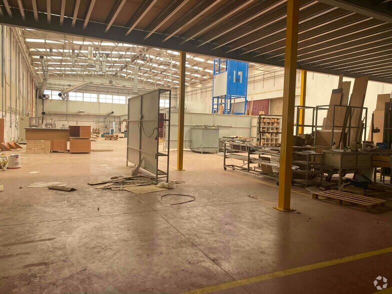 Industrial in Getafe, Madrid for lease - Building Photo - Image 3 of 18