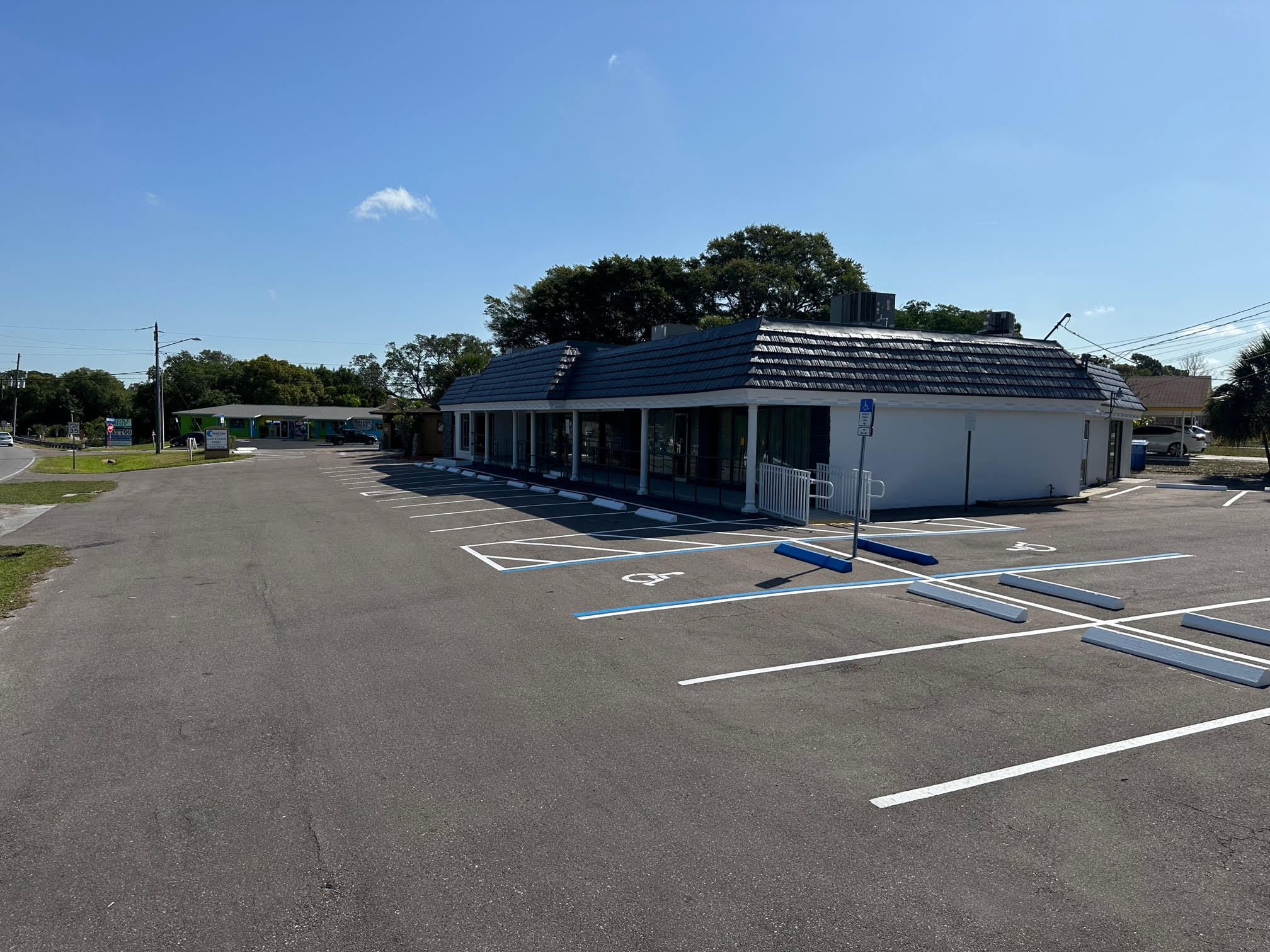 1559 Indian Rocks Rd S, Largo, FL for sale Building Photo- Image 1 of 1