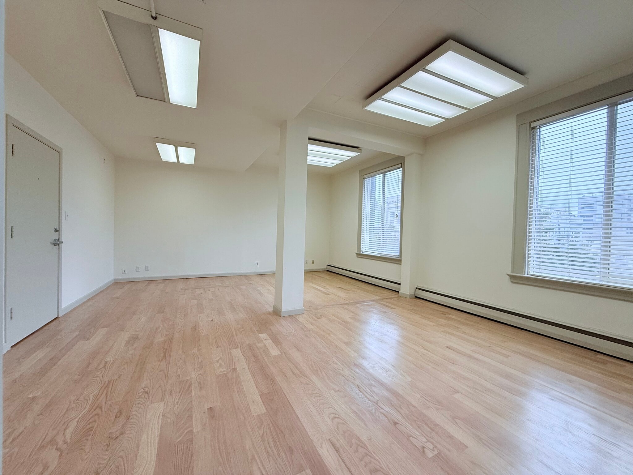 200-222 Columbus Ave, San Francisco, CA for lease Interior Photo- Image 1 of 6