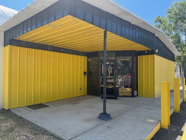 214 Domaris Ave, Lake Wales, FL for lease - Building Photo - Image 2 of 4