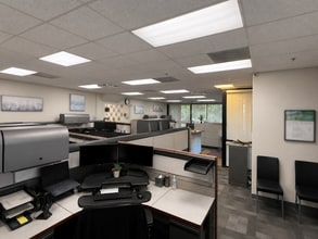 9580-9592 Topanga Canyon Blvd, Chatsworth, CA for lease Interior Photo- Image 2 of 9