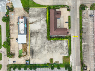 More details for 200 6th St, Kemah, TX - Land for Sale