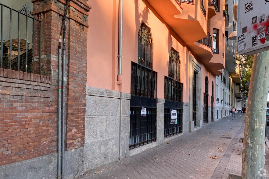 Calle de Alfonso XII, 52, Madrid, Madrid for sale - Primary Photo - Image 1 of 1