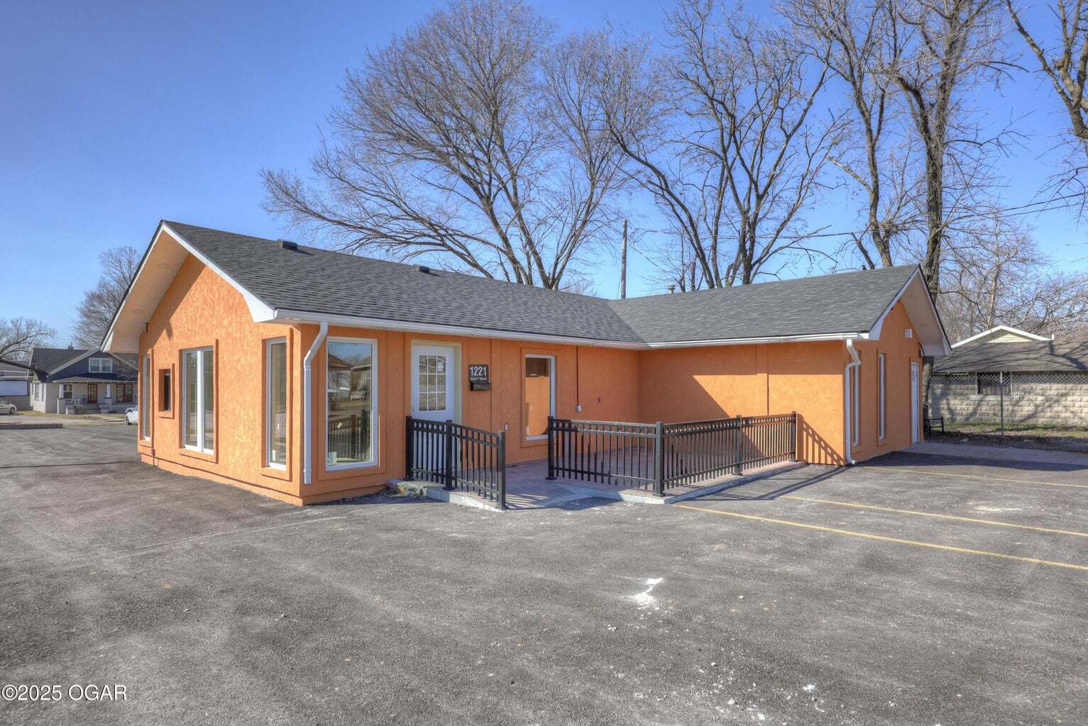 1221 W 7th St, Joplin, MO for sale Building Photo- Image 1 of 1