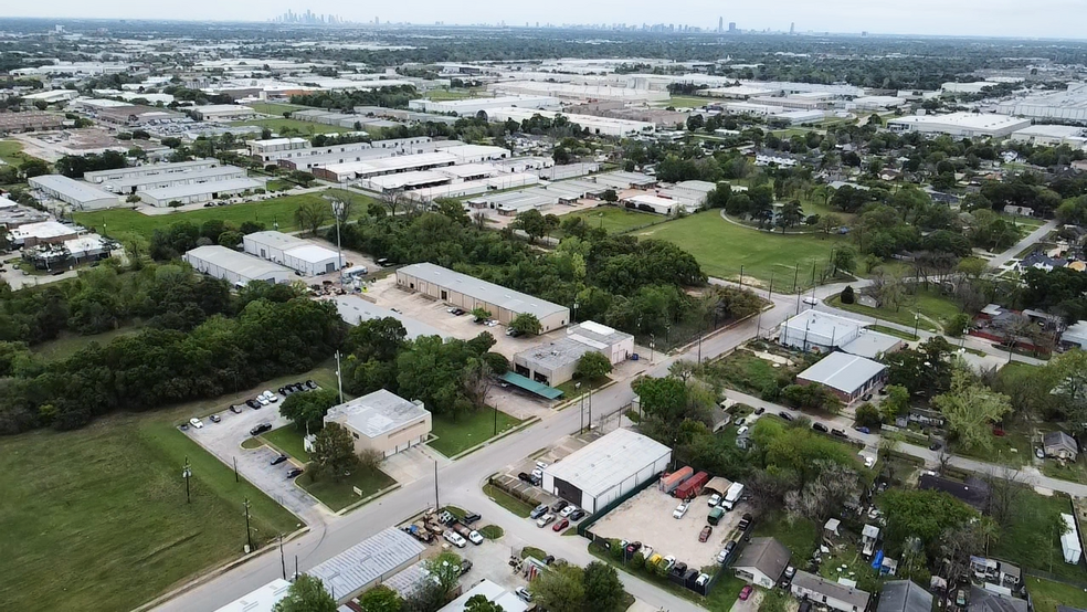 5757 Teague Rd, Houston, TX for sale - Building Photo - Image 3 of 8