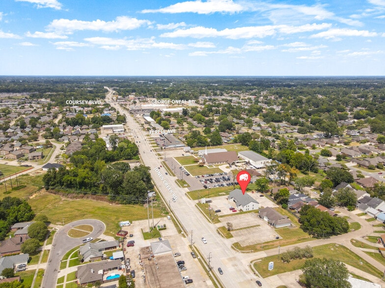 5917 Jones Creek Rd, Baton Rouge, LA for sale - Building Photo - Image 2 of 11