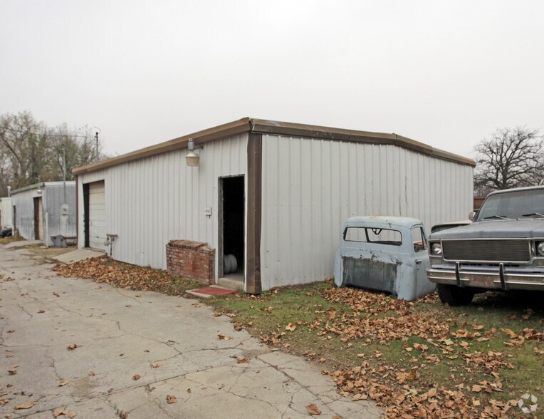 6720 NW 10th St, Oklahoma City, OK for sale - Building Photo - Image 2 of 2