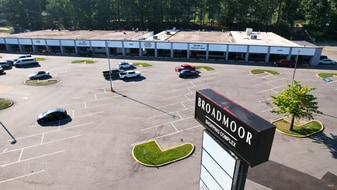 Broadmoor Shopping Center - Ghost Kitchen