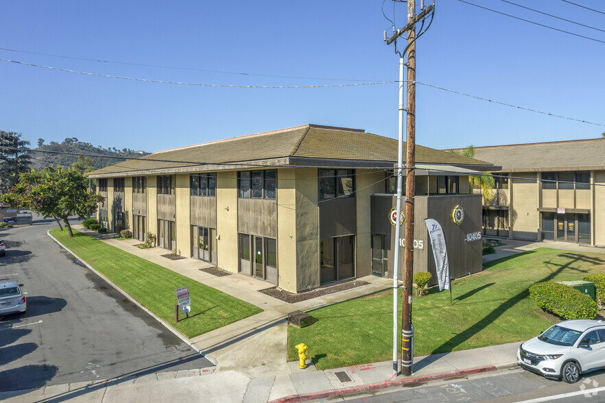 10405 San Diego Mission Rd, San Diego, CA for lease - Primary Photo - Image 1 of 4