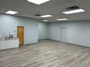 145 Rue Barr, Montréal, QC for lease Building Photo- Image 2 of 7