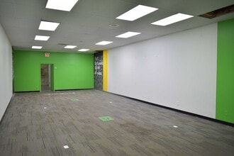 1004 Bankhead Hwy, Carrollton, GA for lease Interior Photo- Image 1 of 1