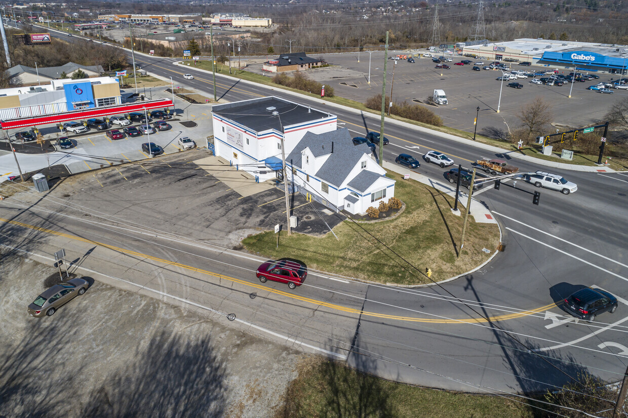 5741 Harrison Ave, Cincinnati, OH for lease Building Photo- Image 1 of 6