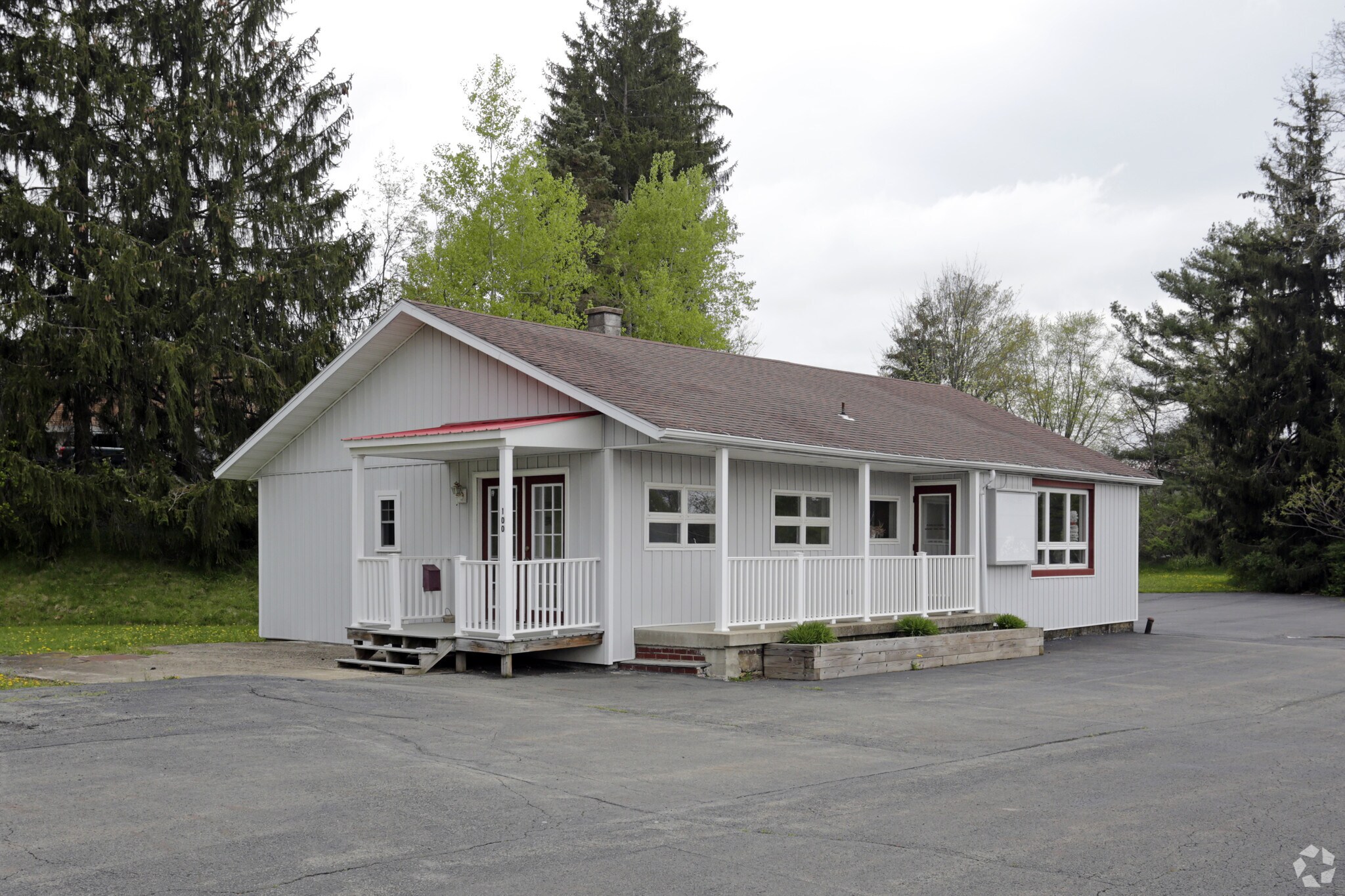 100 Tourist Ave, Clarks Summit, PA for sale Primary Photo- Image 1 of 1
