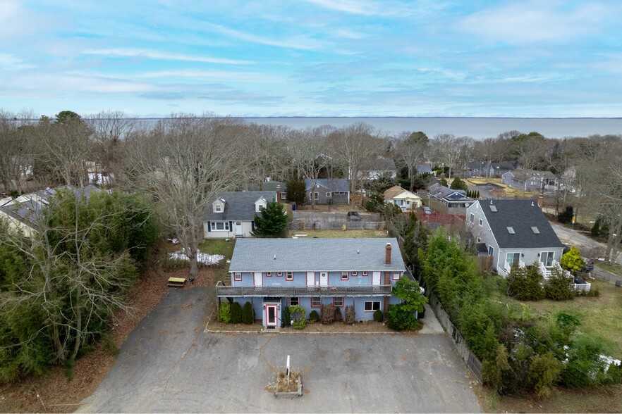 87 North Rd, Hampton Bays, NY for lease - Aerial - Image 1 of 24