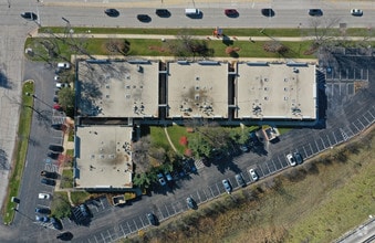 333 Skokie Blvd, Northbrook, IL - Aerial map view