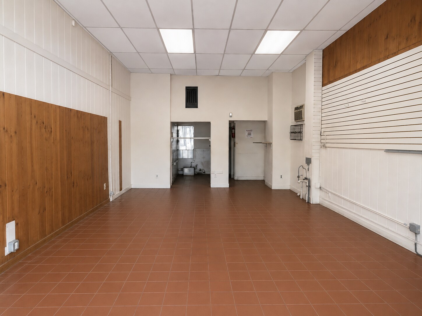 5995 Riverdale Ave, Bronx, NY for lease Interior Photo- Image 1 of 7