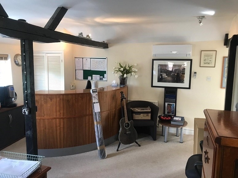 188A High St, Woking for lease - Interior Photo - Image 2 of 2