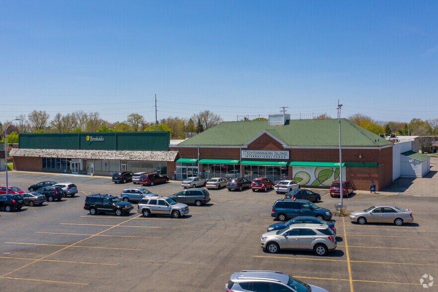 42454255 Kalamazoo Ave SE, Grand Rapids, MI 49508