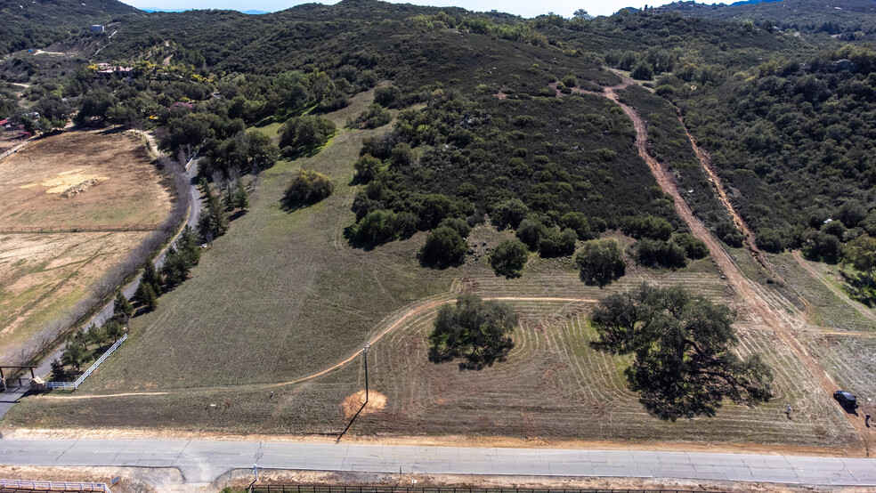 50004 Tenaja Rd, Murrieta, CA for sale - Building Photo - Image 3 of 17