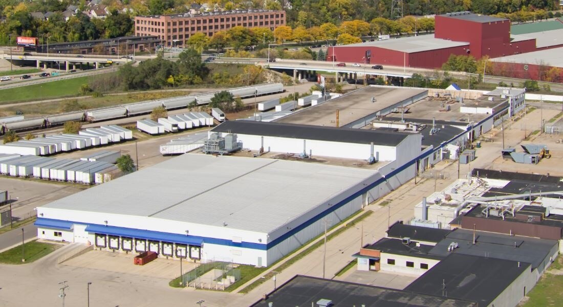 320 Hall St SW, Grand Rapids, MI for sale Building Photo- Image 1 of 1