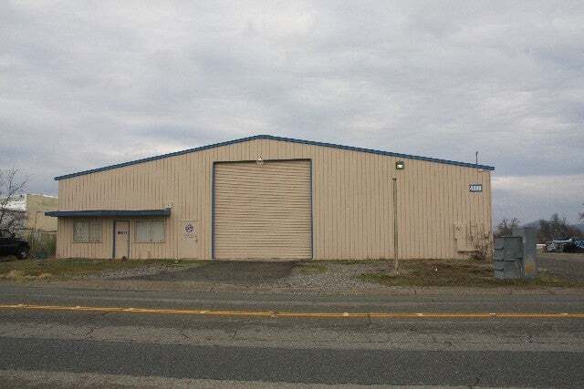 4380 Caterpillar Rd, Redding, CA for sale - Building Photo - Image 1 of 7