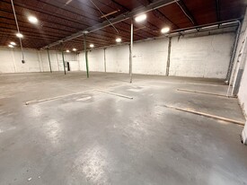 Only 1 Bay Available- 5,000 SF - Warehouse