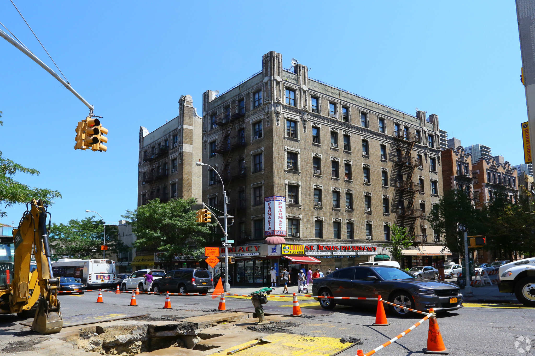 4180 Broadway, New York, NY for sale Primary Photo- Image 1 of 1