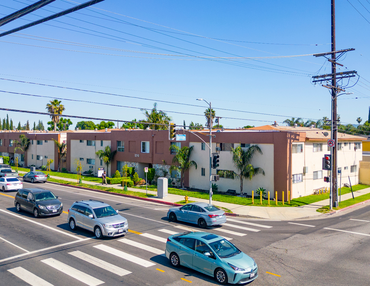 19236-19248 Parthenia St, Northridge, CA for sale - Building Photo - Image 2 of 42