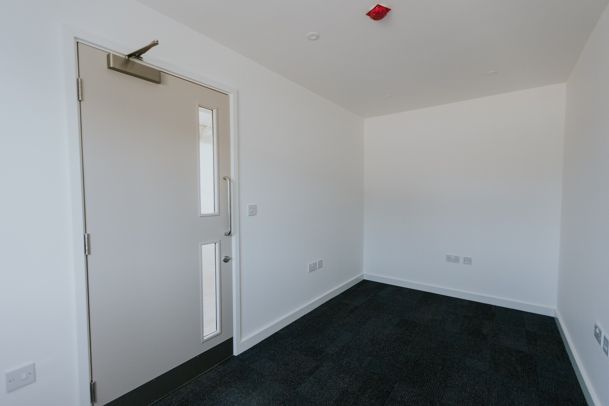 BASE Chamberlain Road, Hull, NHS HU8 8HL A1,