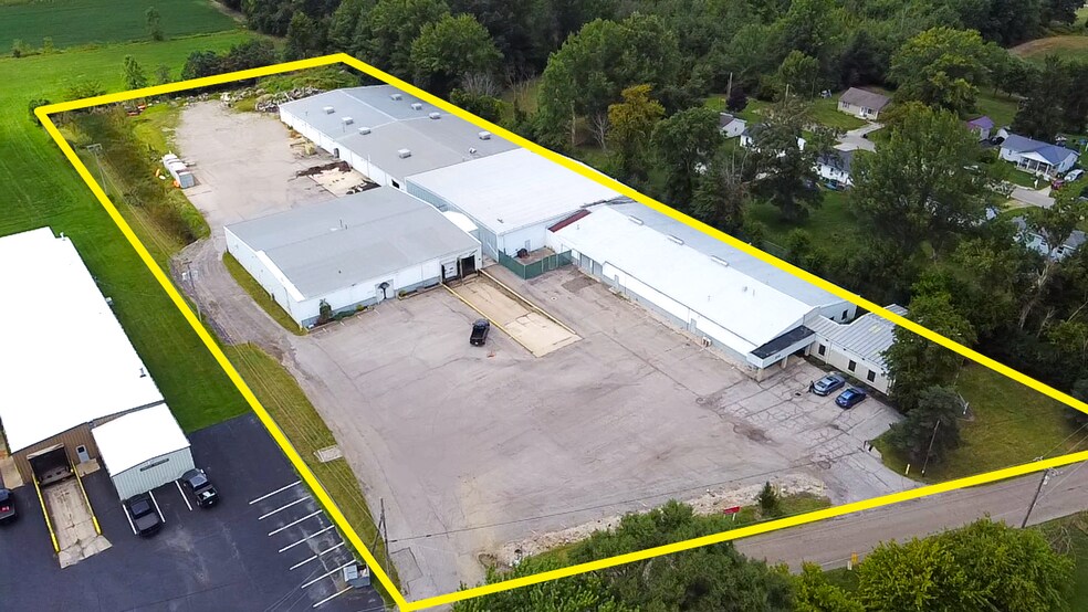 810 Colby Rd, Crestline, OH for lease - Building Photo - Image 2 of 5