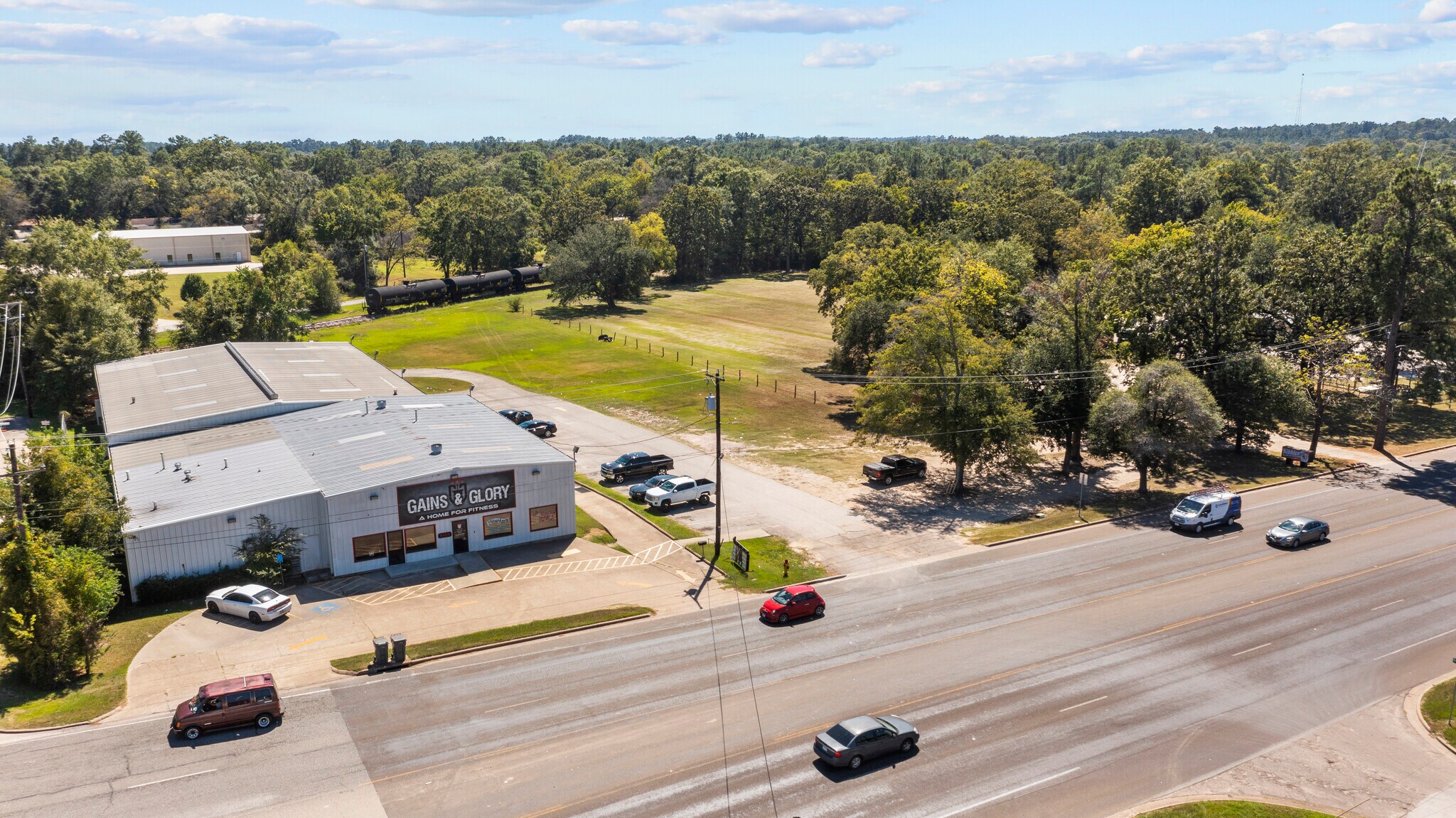 2109 W Frank Ave, Lufkin, TX for sale Primary Photo- Image 1 of 1