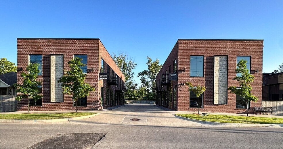 204 SE 6th St, Bentonville, AR for sale - Building Photo - Image 3 of 13