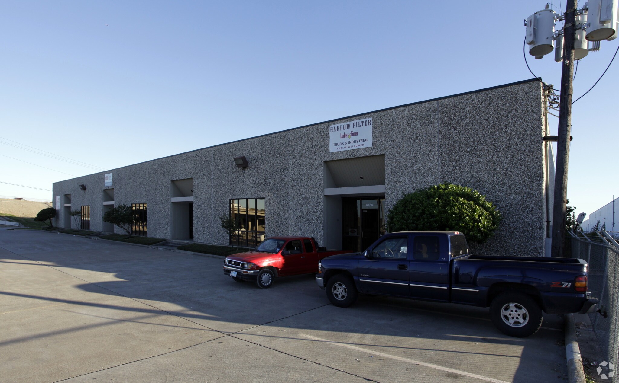 9402-9408 Wallisville Rd, Houston, TX for lease Building Photo- Image 1 of 3