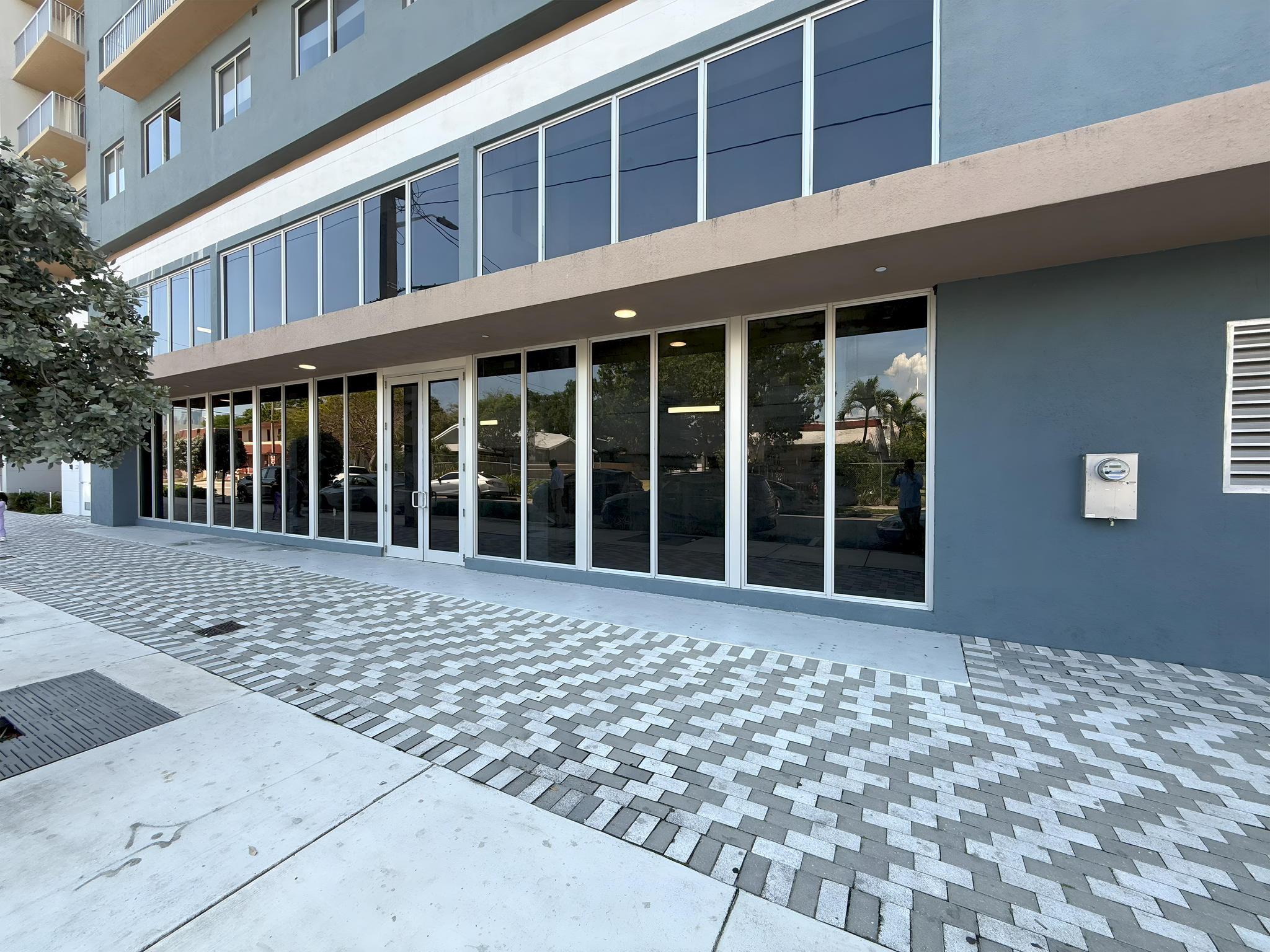1110 NW 1st St, Miami, FL for lease Building Photo- Image 1 of 15