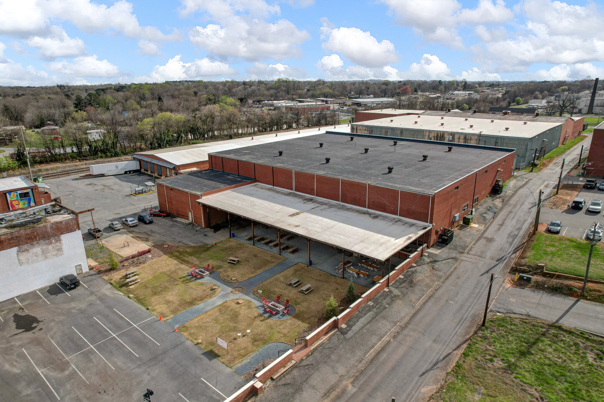 599 S Railroad St, Lexington, NC for sale Primary Photo- Image 1 of 1