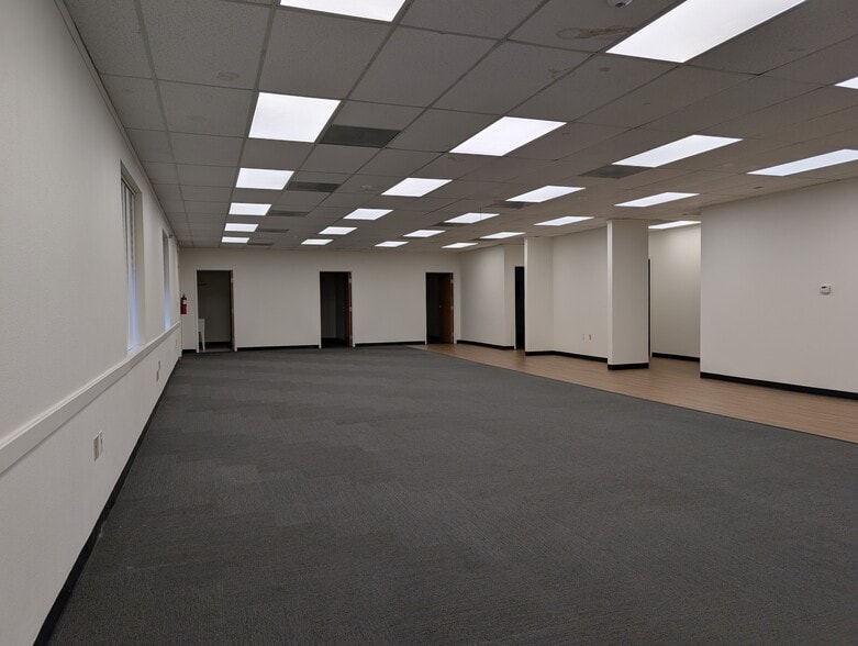 3102 NW Atlanta Ave, Lawton, OK for lease - Building Photo - Image 3 of 12