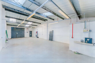 Spindus Rd, Liverpool for lease Interior Photo- Image 2 of 6