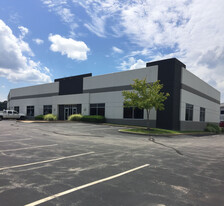 601-611 Trade Center Blvd, Chesterfield MO - Warehouse