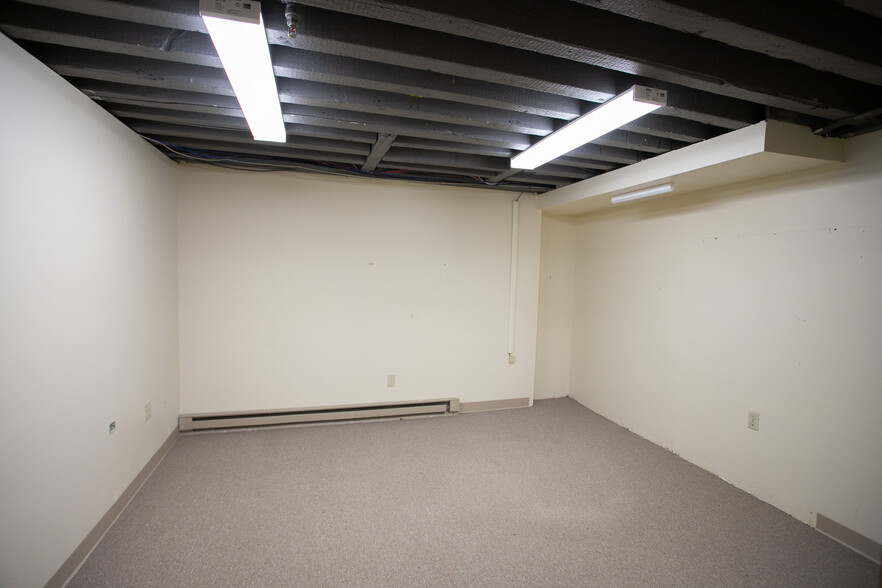 105 Main St, Bangor, ME for lease - Building Photo - Image 3 of 22