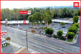 7138 Shoup Ave, Canoga Park CA - Gas Station