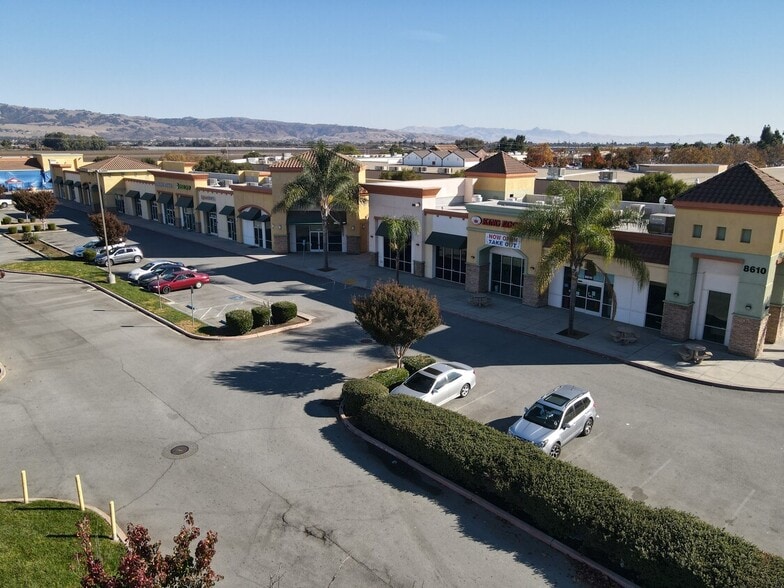 8610-8660 San Ysidro Ave, Gilroy, CA for lease - Building Photo - Image 2 of 8