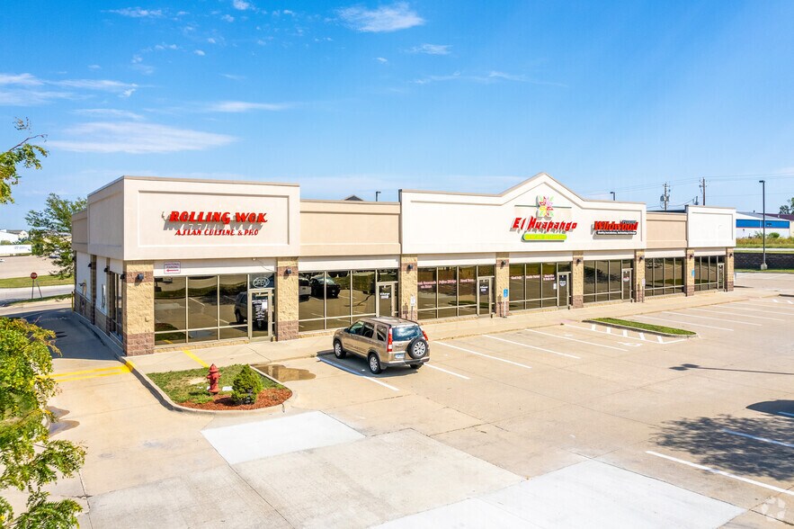 3600 SE Crossroads Dr, Grimes, IA for sale - Primary Photo - Image 1 of 1
