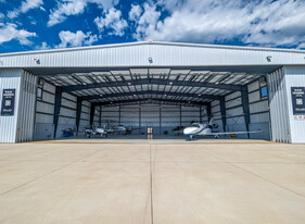 200 Airport Rd, Clarksville TN - Airplane Hangar